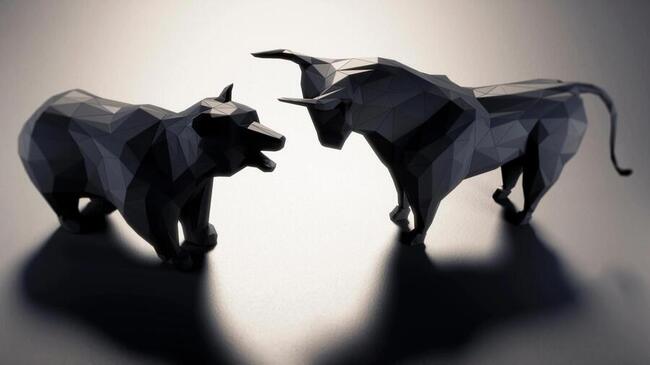 Криптовалюты удерживаются на месте, поскольку BTC достигает ключевого уровня Фибоначчи, трейдеры видят потенциал для $100K, но немного выше