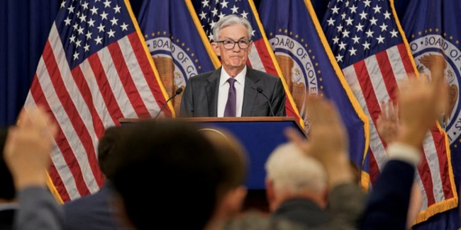 聯準會降息 1 碼符合預期！點陣圖顯示 2026 恐只降息 1 碼，比特幣、以太坊上衝下洗，美股盤中見漲