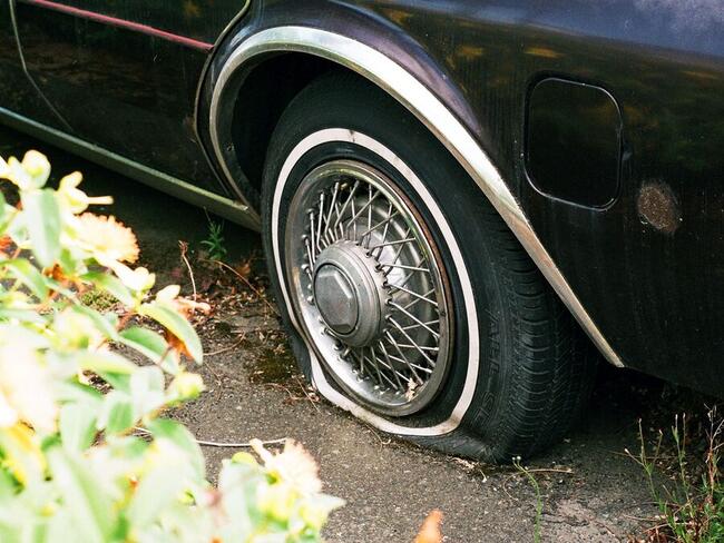 Крипторынки сегодня: Биткоин застрял в диапазоне после ФРС, углубляется падение альткоинов