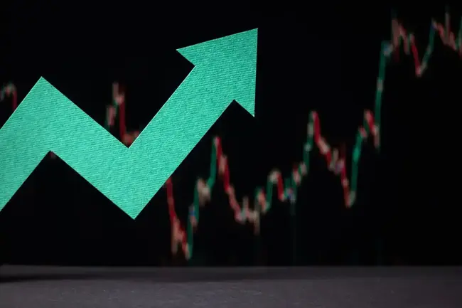 Top 5 tokenuri ale săptămânii (15–22 decembrie): RTX, H, SDEX, BEAT, APTM