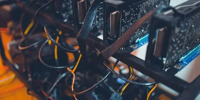 Avrupa’nın En Büyük Nükleer Santrali Kripto Para Madenciliğine Açılıyor: Ateşkes Trafiğinde Çarpıcı Gelişme