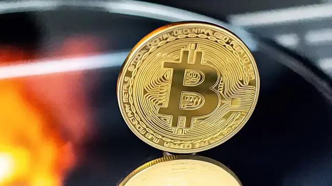Bitcoin Devinde Alarm Zilleri: 6 Aylık Tarihi Kayıp Serisi