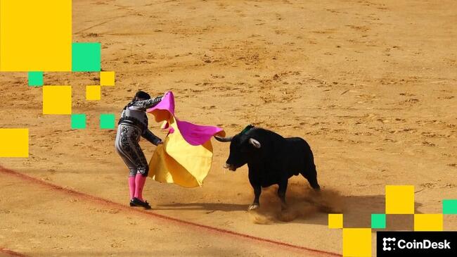 O Bitcoin atinge brevemente US$ 93.000 enquanto o mercado cripto estende o rali de Ano Novo com US$ 260 milhões em liquidações