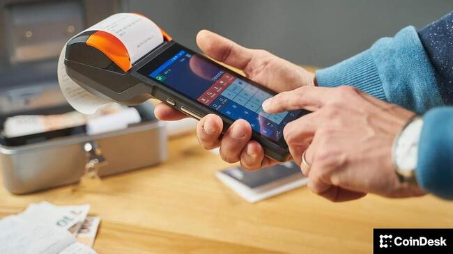 Кредитные союзы отвергают вознаграждения в стейблкоинах, трейдеры биткоина обращают внимание на данные по инфляции: Crypto Daybook Americas