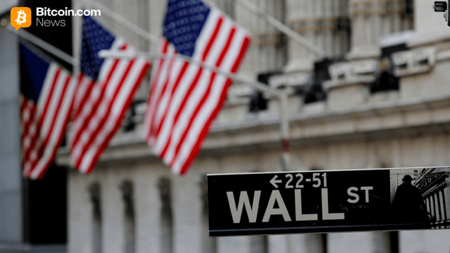 Акции США падают, в то время как крипто-сектор и драгоценные металлы активно растут.