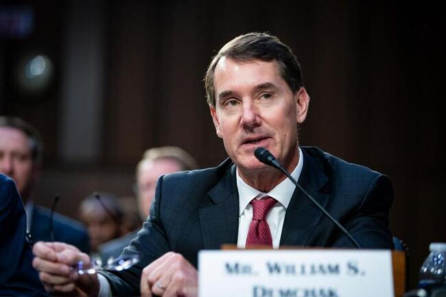 PNC Bank CEO’su, stablecoinlerin seçim yapması gerektiğini söyledi: ya bir ödeme aracı ya da bir para piyasası fonu olacaklar