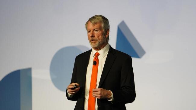 ETF PFF от BlackRock имеет экспозицию на сумму 380 миллионов долларов в привилегированные акции MSTR