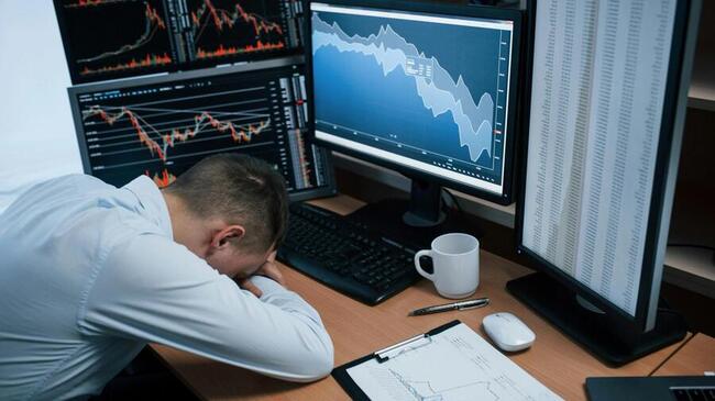 Bitcoin, ticaret savaşı riskinin hafiflemesine rağmen rallisi başarısız olurken 89.000 doların altına geriledi